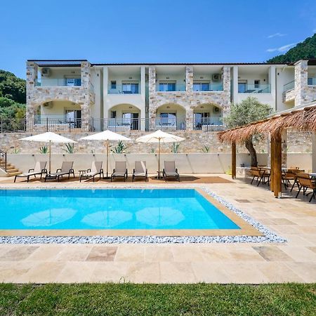 Mon Avis Boutique Hotel Chrysi Ammoudia Bagian luar foto