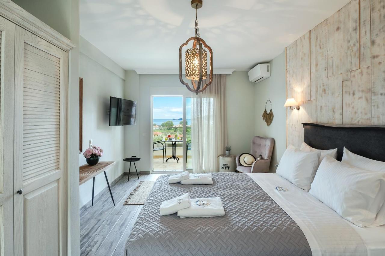 Mon Avis Boutique Hotel Chrysi Ammoudia Bagian luar foto