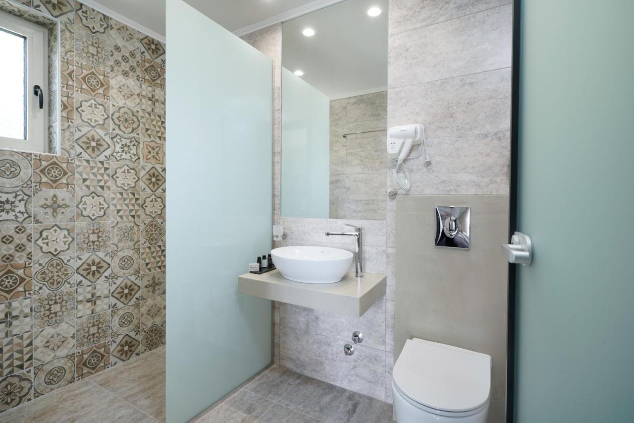 Mon Avis Boutique Hotel Chrysi Ammoudia Bagian luar foto
