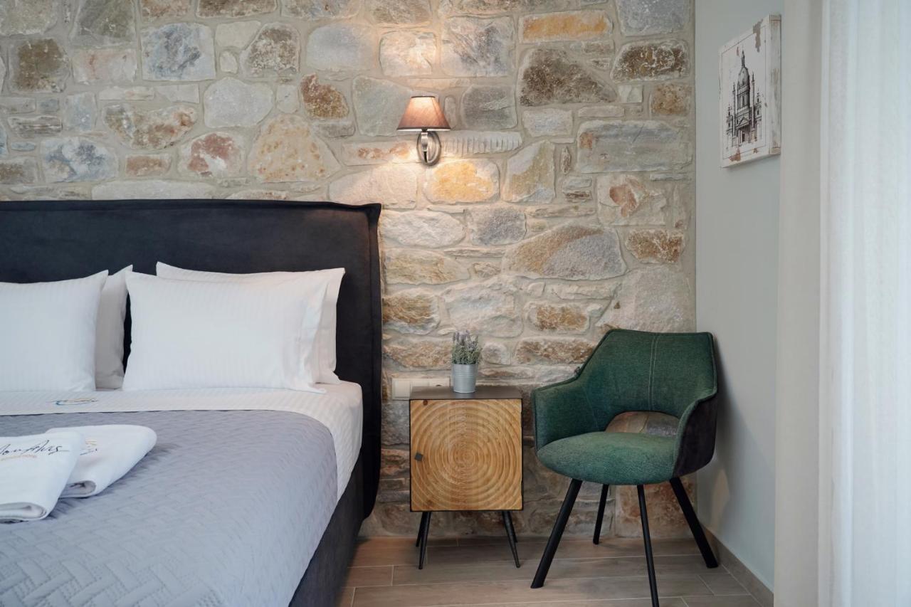 Mon Avis Boutique Hotel Chrysi Ammoudia Bagian luar foto