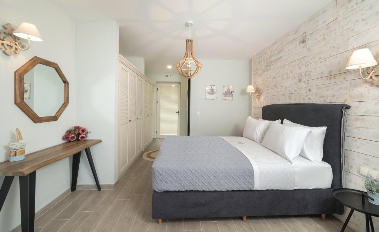 Mon Avis Boutique Hotel Chrysi Ammoudia Bagian luar foto