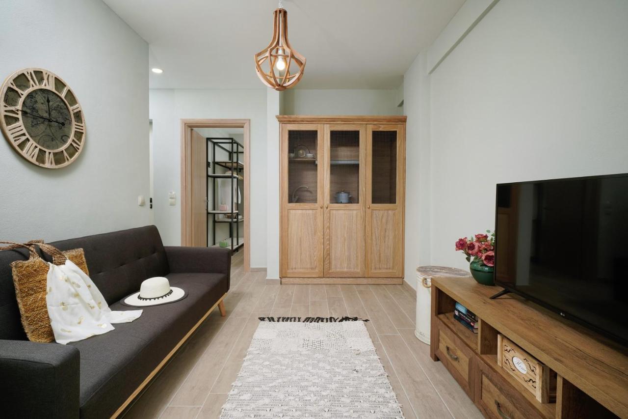 Mon Avis Boutique Hotel Chrysi Ammoudia Bagian luar foto