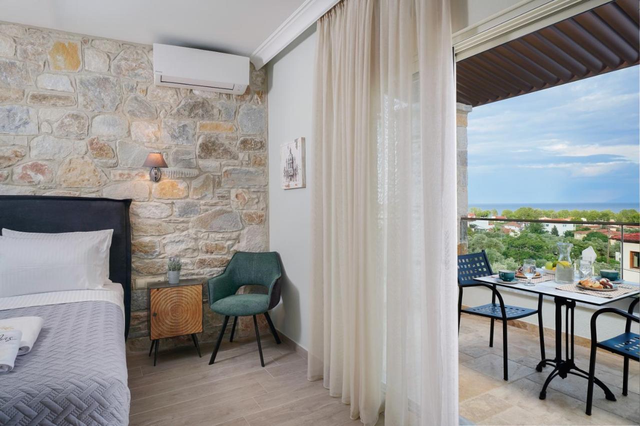 Mon Avis Boutique Hotel Chrysi Ammoudia Bagian luar foto