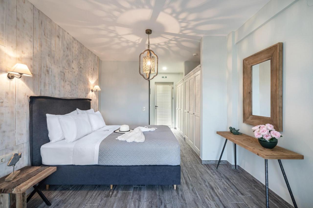 Mon Avis Boutique Hotel Chrysi Ammoudia Bagian luar foto