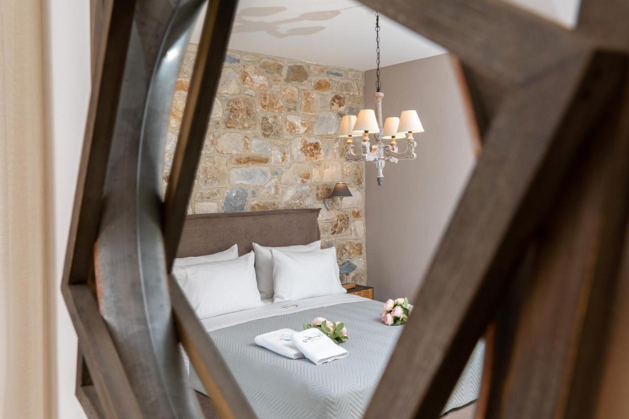 Mon Avis Boutique Hotel Chrysi Ammoudia Bagian luar foto