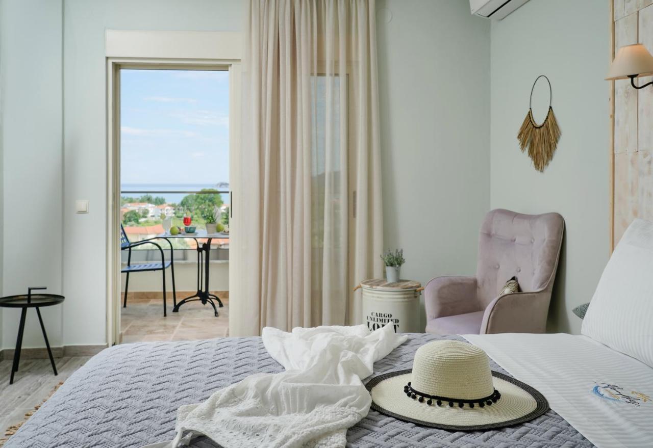 Mon Avis Boutique Hotel Chrysi Ammoudia Bagian luar foto